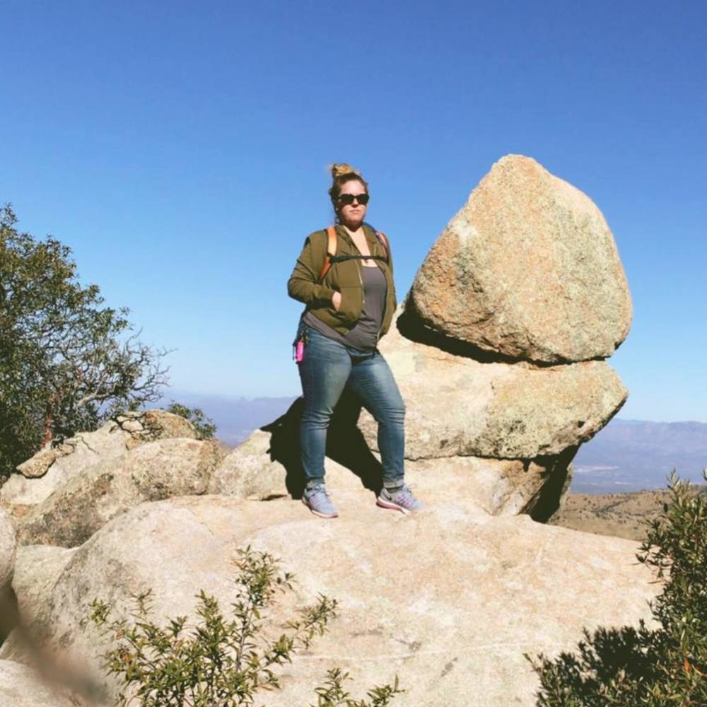 Meet your Posher, Alyson